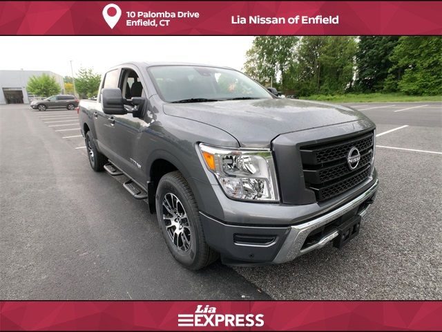 2024 Nissan Titan SV