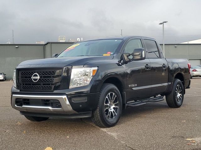 2024 Nissan Titan SV