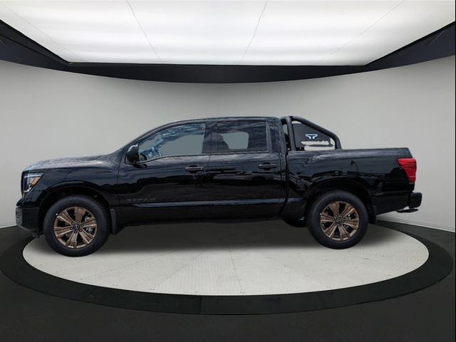 2024 Nissan Titan SV