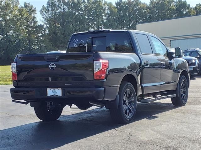 2024 Nissan Titan SV