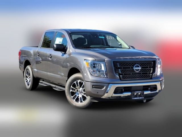 2024 Nissan Titan SV