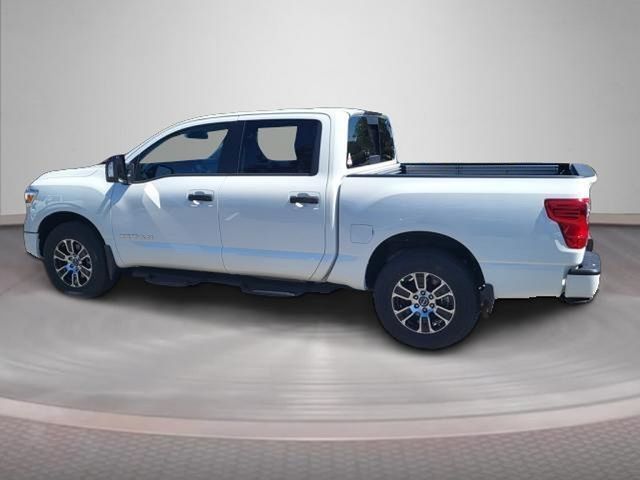 2024 Nissan Titan SV