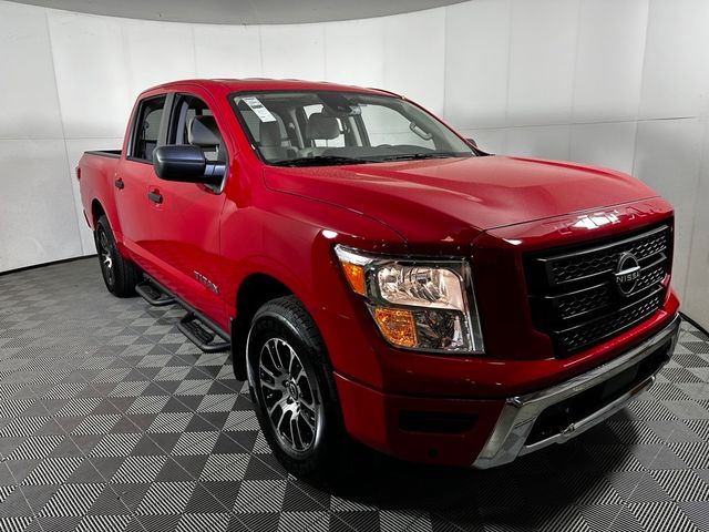 2024 Nissan Titan SV