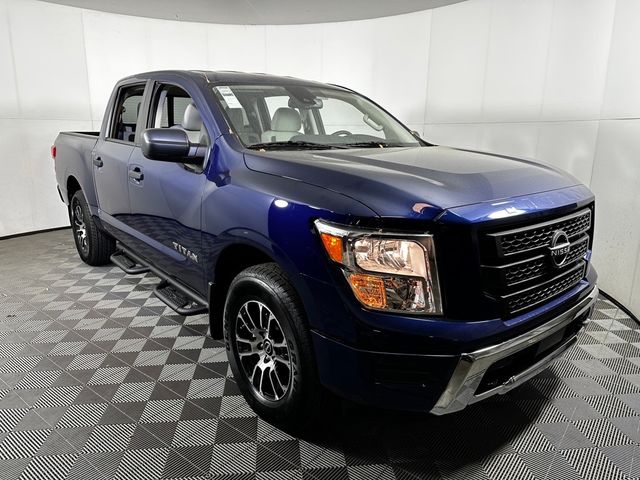 2024 Nissan Titan SV