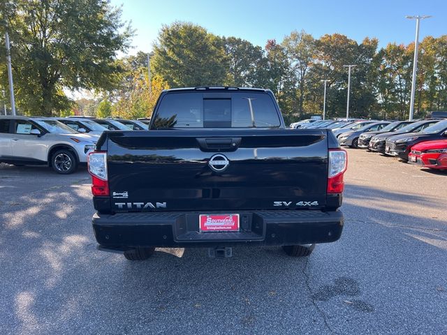 2024 Nissan Titan SV