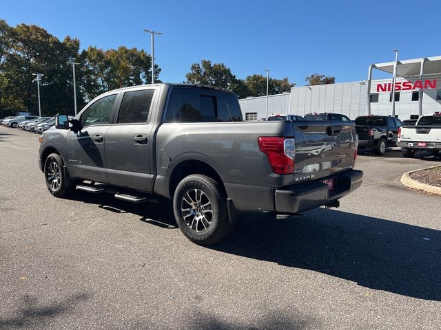 2024 Nissan Titan SV