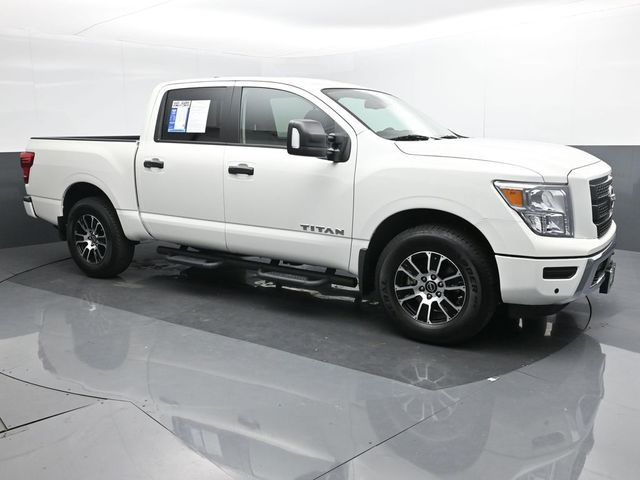 2024 Nissan Titan SV