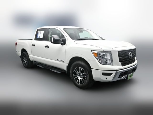 2024 Nissan Titan SV
