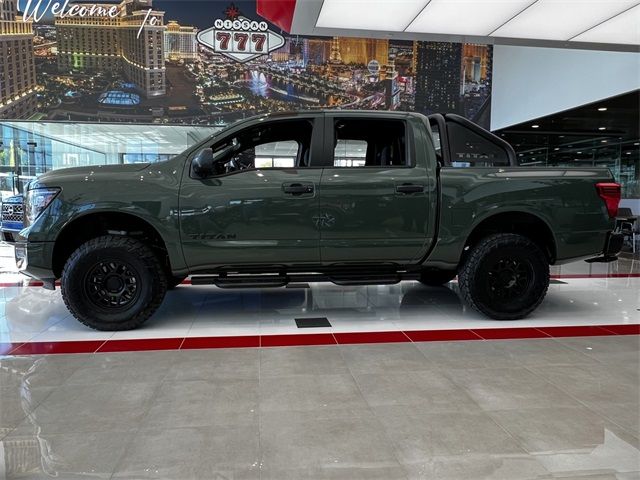 2024 Nissan Titan SV