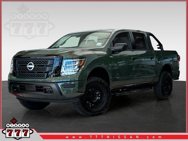 2024 Nissan Titan SV