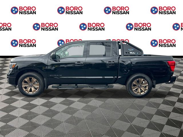 2024 Nissan Titan SV