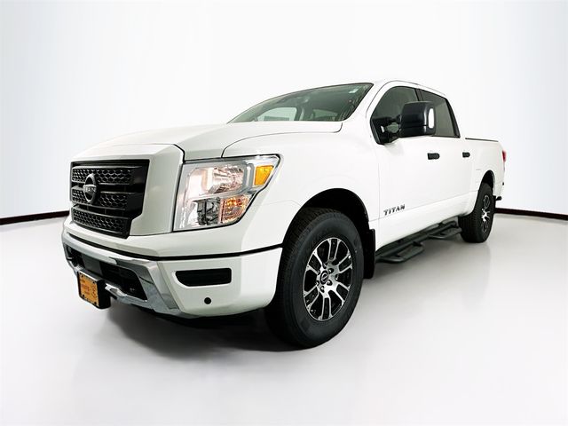 2024 Nissan Titan SV