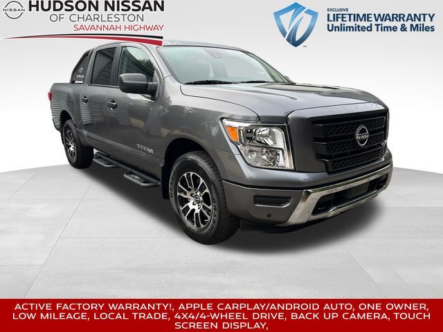 2024 Nissan Titan SV