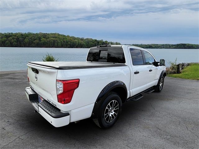 2024 Nissan Titan SV