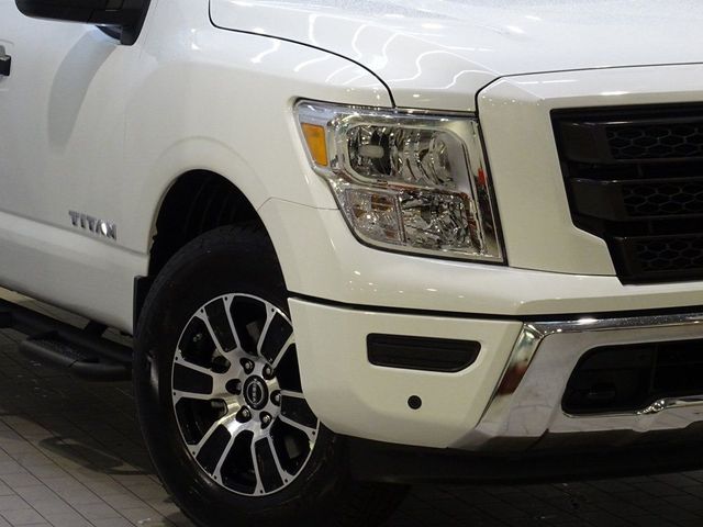 2024 Nissan Titan SV