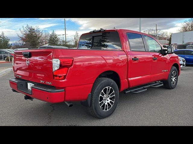 2024 Nissan Titan SV