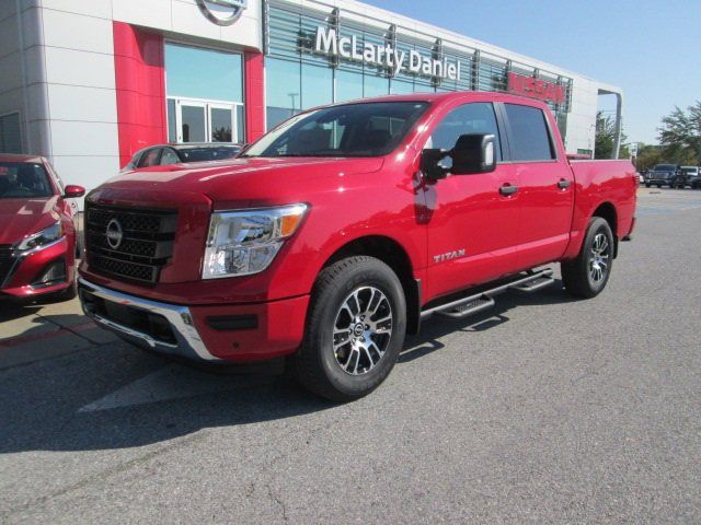 2024 Nissan Titan SV