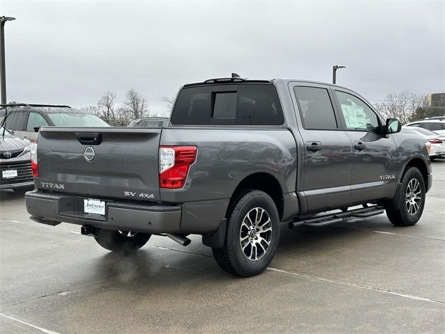 2024 Nissan Titan SV