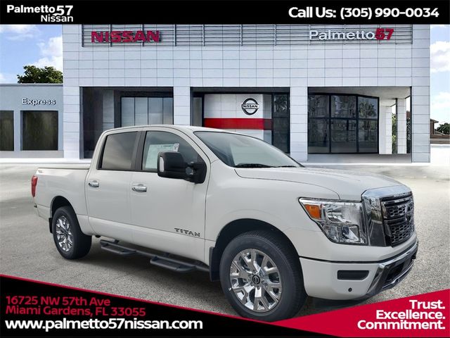 2024 Nissan Titan SV