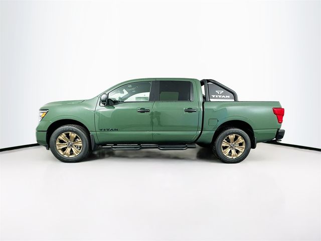 2024 Nissan Titan SV