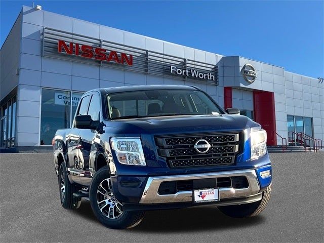 2024 Nissan Titan SV