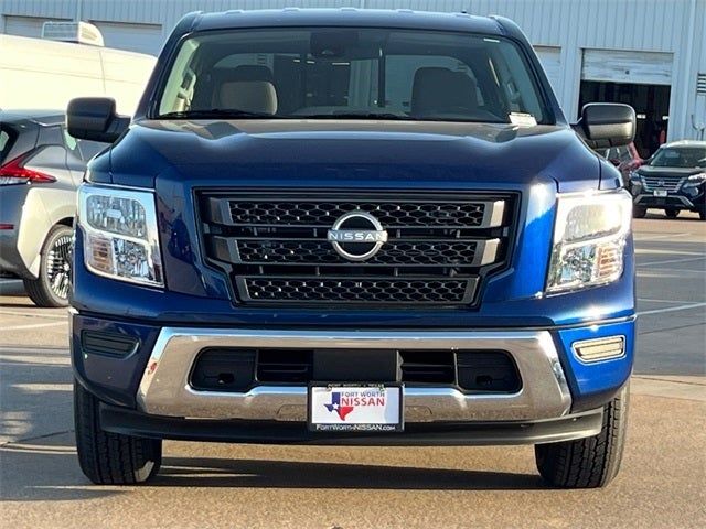 2024 Nissan Titan SV