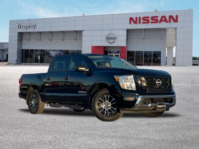 2024 Nissan Titan SV