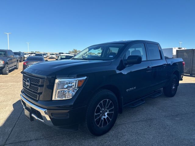 2024 Nissan Titan SV