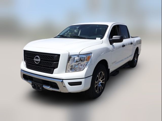 2024 Nissan Titan SV