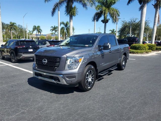 2024 Nissan Titan SV