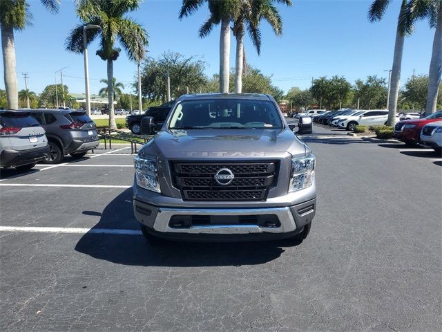 2024 Nissan Titan SV