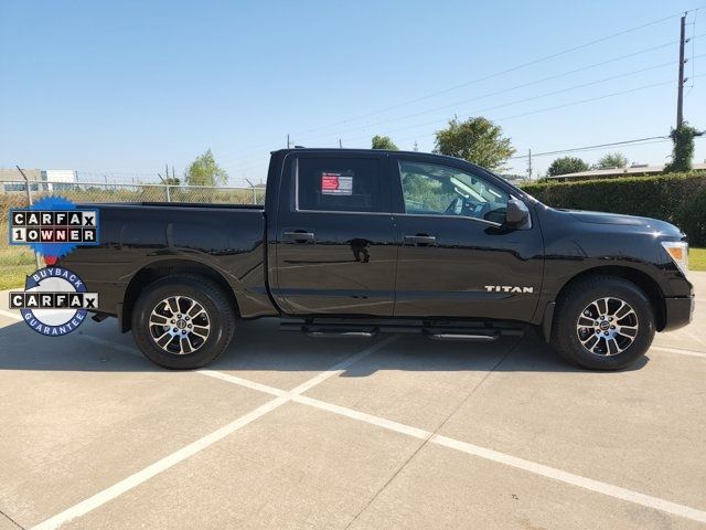 2024 Nissan Titan SV