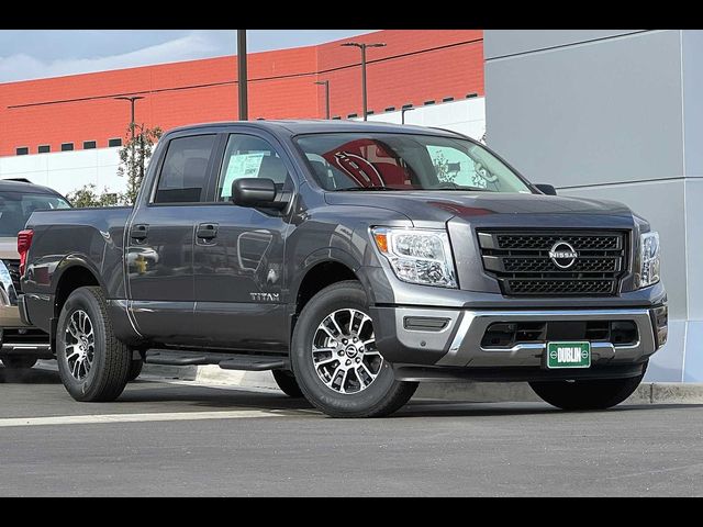 2024 Nissan Titan SV