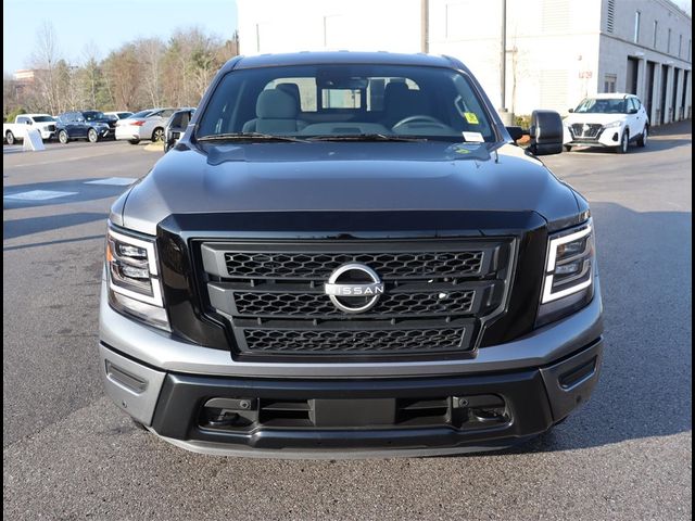 2024 Nissan Titan SV