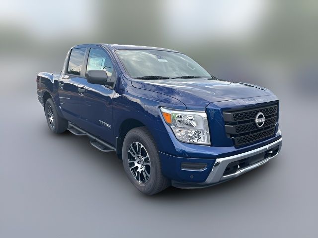 2024 Nissan Titan SV