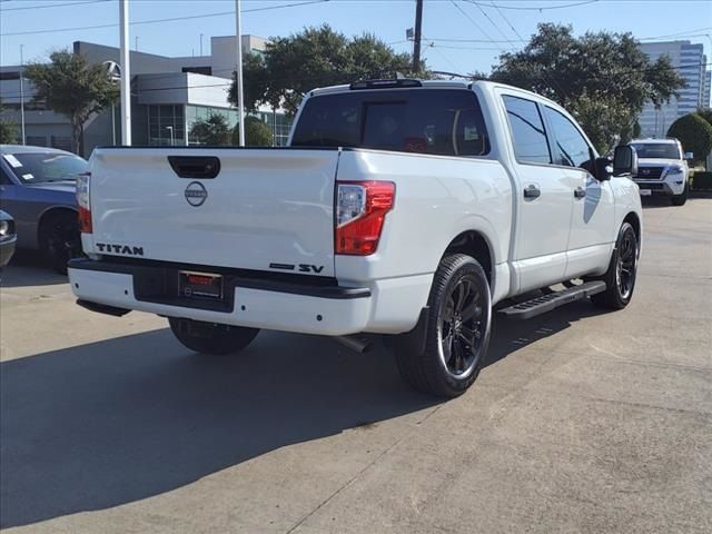 2024 Nissan Titan SV