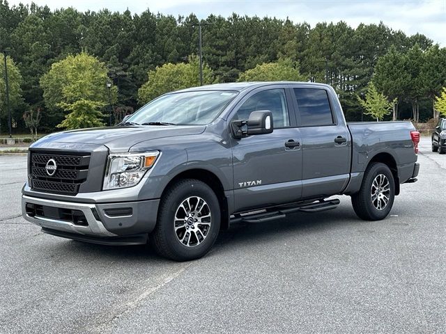 2024 Nissan Titan SV