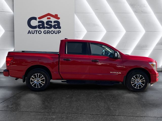 2024 Nissan Titan SV