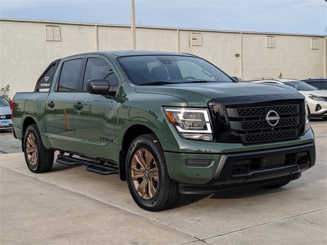 2024 Nissan Titan SV