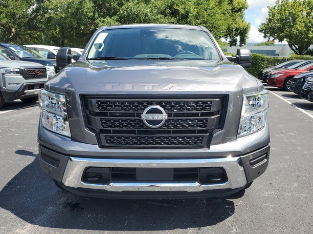 2024 Nissan Titan SV