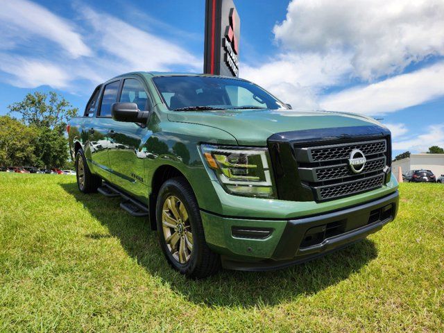 2024 Nissan Titan SV