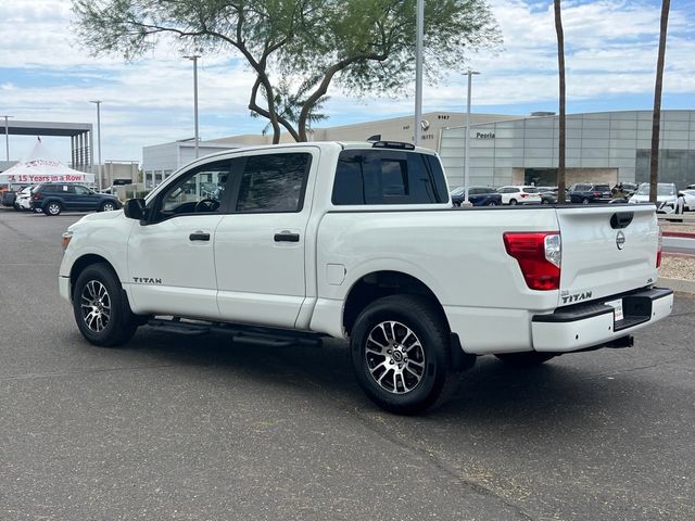 2024 Nissan Titan SV