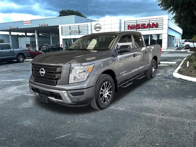 2024 Nissan Titan SV