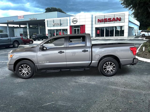 2024 Nissan Titan SV