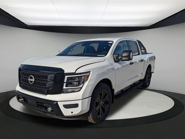 2024 Nissan Titan SV