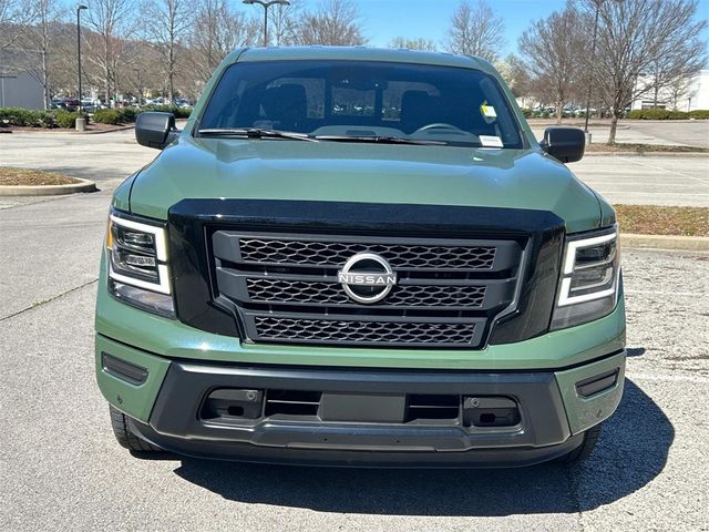 2024 Nissan Titan SV