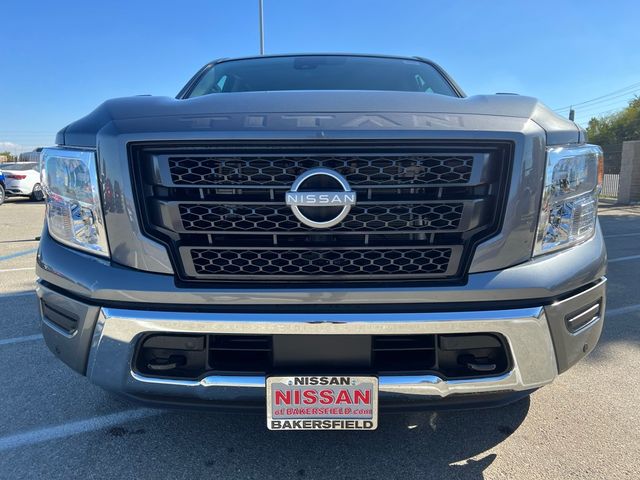 2024 Nissan Titan SV