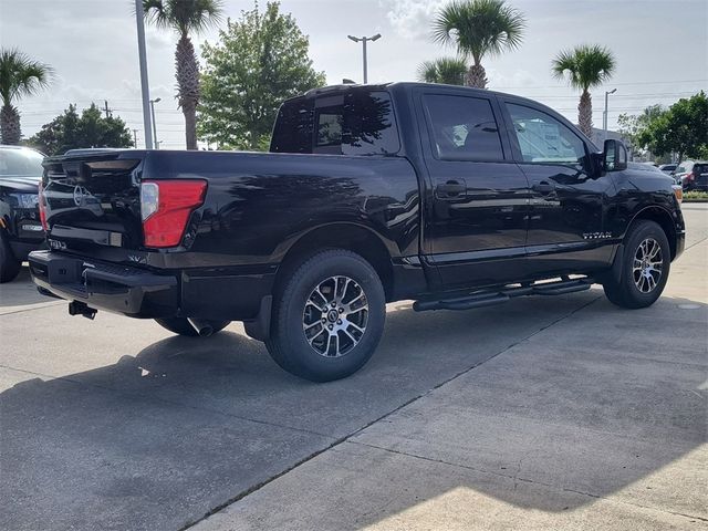 2024 Nissan Titan SV