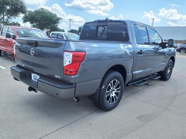 2024 Nissan Titan SV