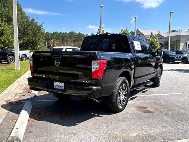 2024 Nissan Titan SV